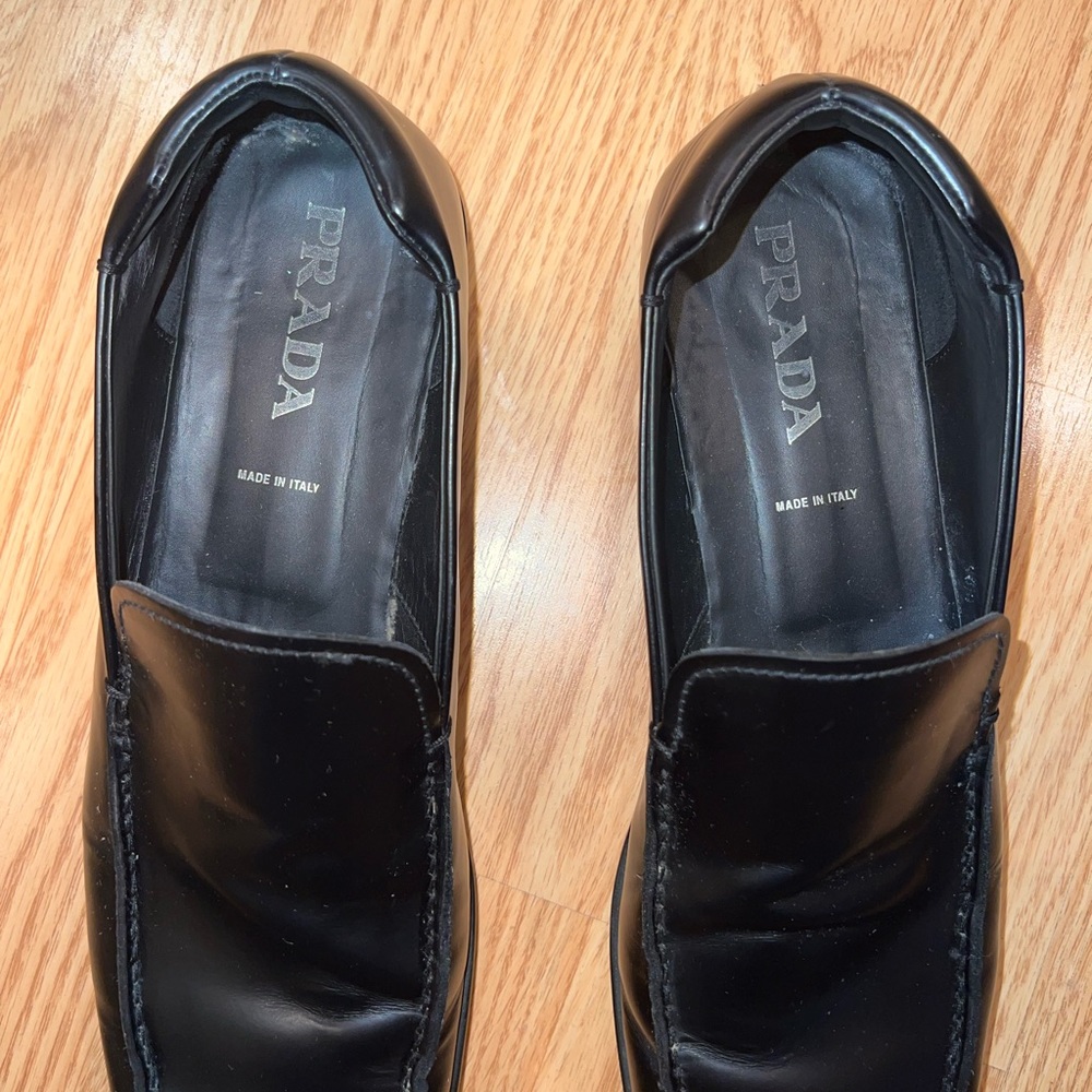 Prada leather shoes - Picture 2 of 8